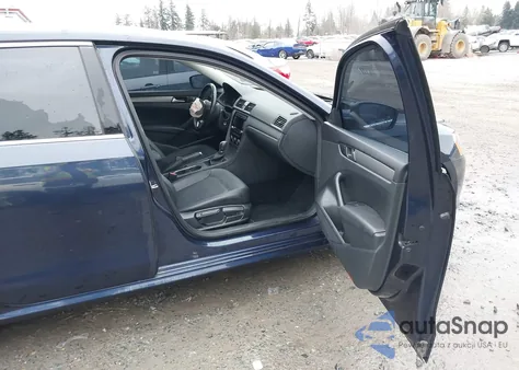 2015 Volkswagen Passat 2.0L Tdi Se z USA, uszkodzony, nr VIN 1VWBV7A33FC061052